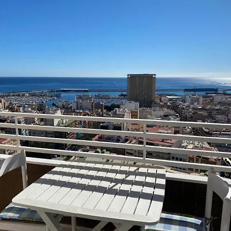Apartment 19th Floor & Sea View *