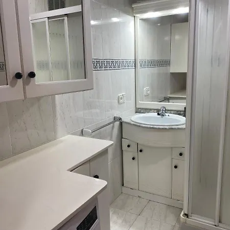 19th Floor & Sea View Apartment Alicante